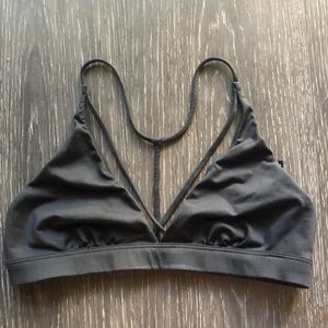 Victoria Sport Black Sports Bra